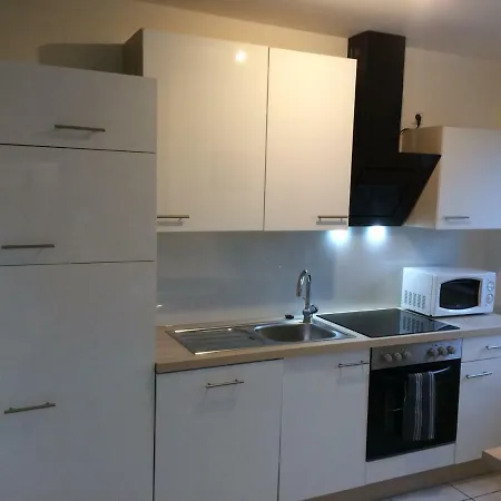 Apartment Ii *